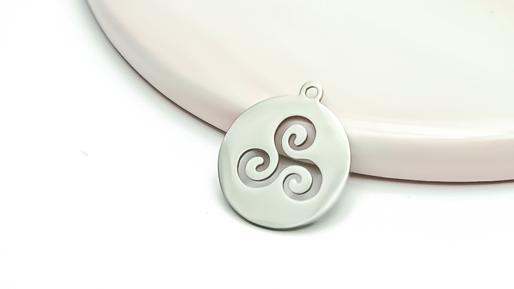 médaille triskèle