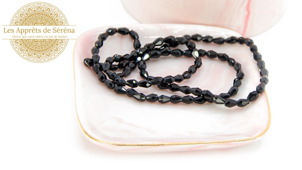 perles gouttes à facettes noires