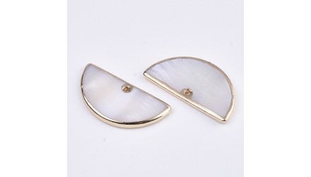 pendentif  demi lune nacre