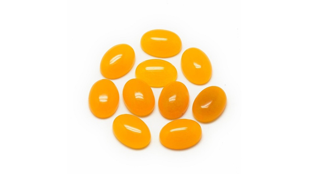Cabochon 13x18mm en jade blanc teinté jaune pour création de bijoux