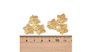 PENDENTIF FLEUR OR