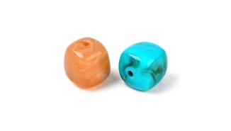 perles cubes acyliques