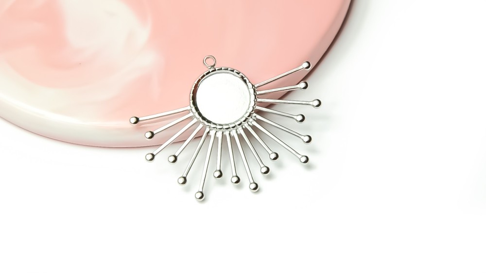 copy of Pendentif soleil doré support cabochon 10 mm – Acier inoxydable plaqué or 18K