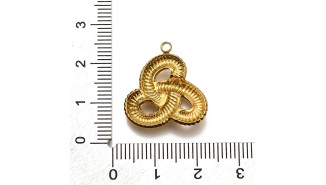 Pendentif Triskèle acier inoxydable 304 plaqué or 18k