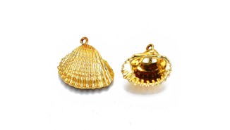 Pendentif coquillage
