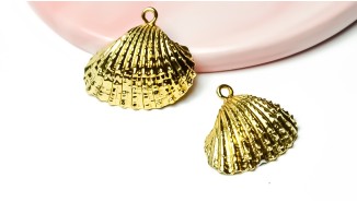 Pendentif coquillage