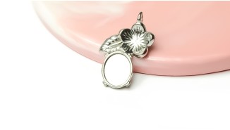 copy of Pendentif floral support cabochon 8 x 10 mm – Acier inoxydable 304 plaqué or 18K IP