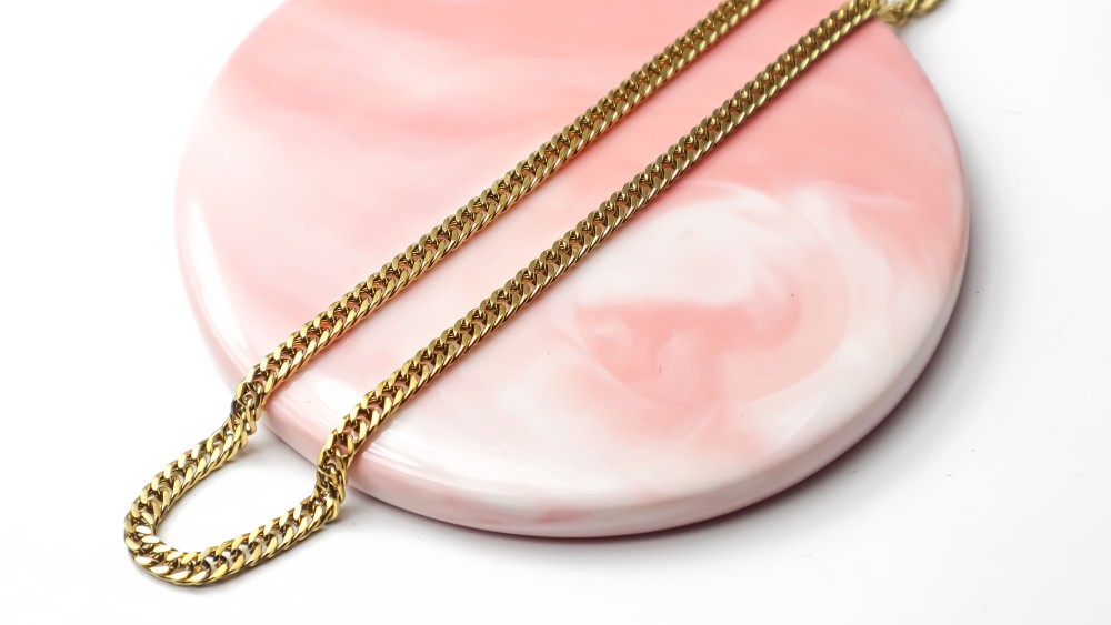 chaine maille cubaine