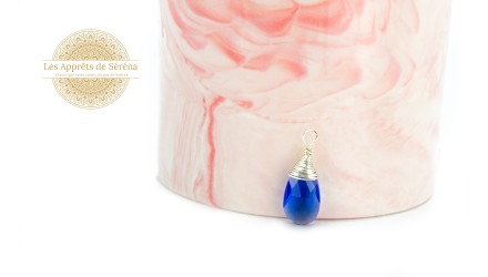 goutte verre bleu marine