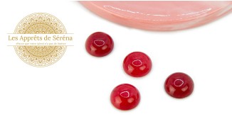cabochon 12mm jade teintée cerise