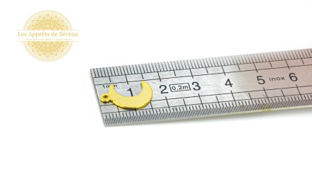 pendentif lune dorée