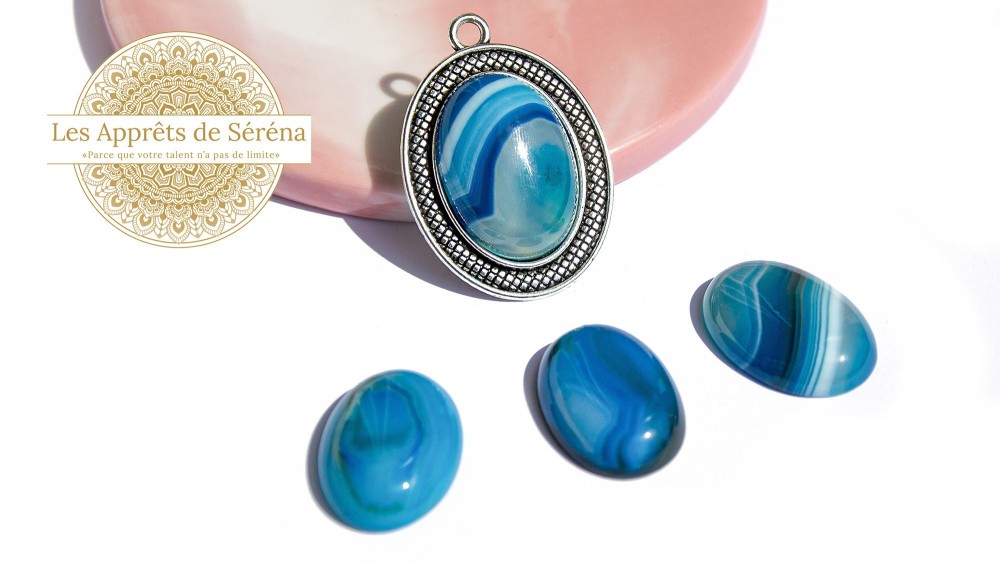 cabochon agate bleue 25x18