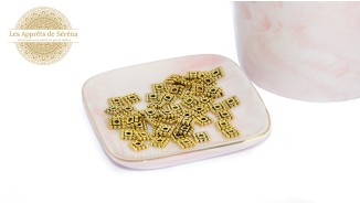 Perles intercalaires carrées 7x7mm