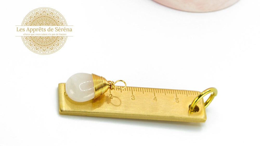 Pendentif goutte en cristal de quartz