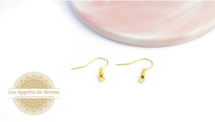 Crochets d'oreilles en laiton doré
