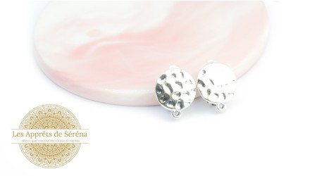 Paire de clips d'oreille ronds effet martelé en zamak