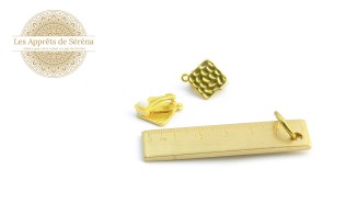 clips d'oreille losange effet martelé