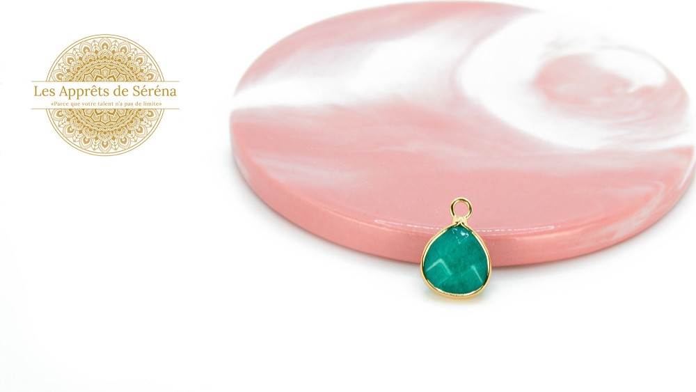 goutte jade teinté vert