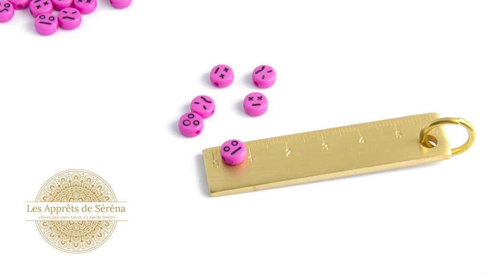 50 Perles émoticônes fuchsias  7mm
