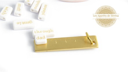 20 Perles acryliques rectangulaires mots