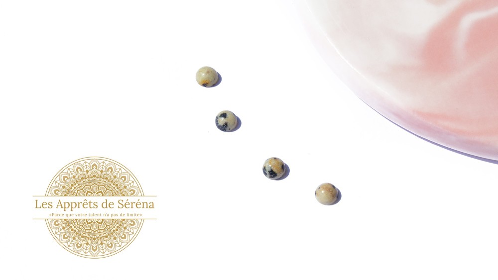 Cabochons 4mm en jaspe dalmatien