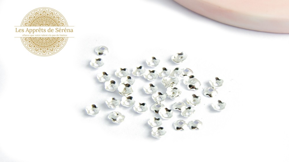 Coupelles fleurs pour perles 4mm