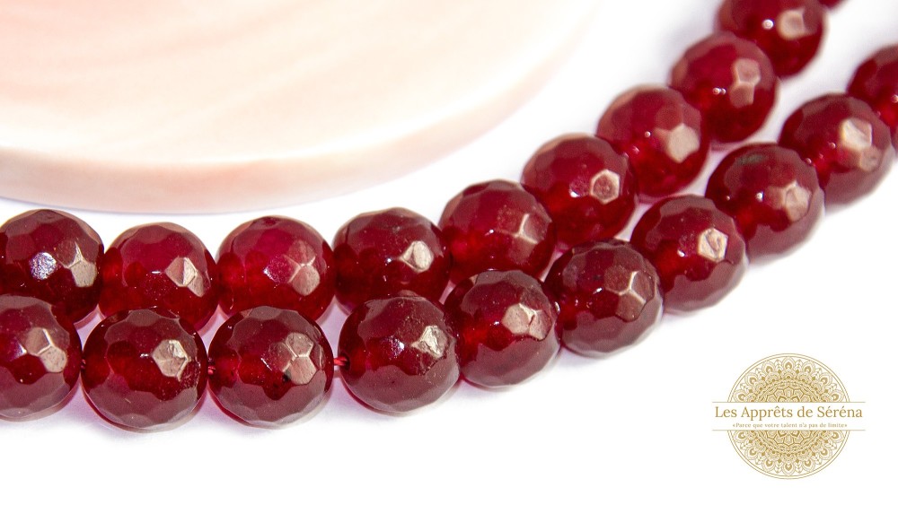Perles à facettes 10mm jade naturelle teintée rouge