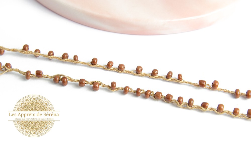 Fil coton perlé de rocailles café 2mm