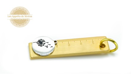 Pendentif fleur de pissenlit  acier inoxydable platine