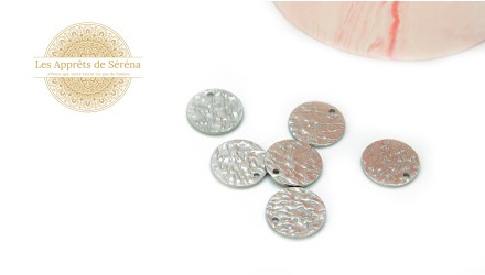 pendentif acier texturé