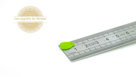 pendentif goutte nacre