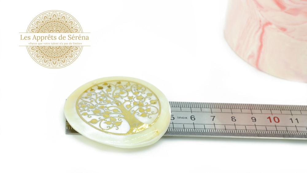 copy of Grand pendentif arbre de vie nacre naturelle