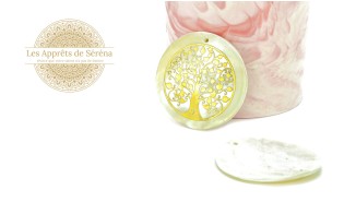 copy of Grand pendentif arbre de vie nacre naturelle