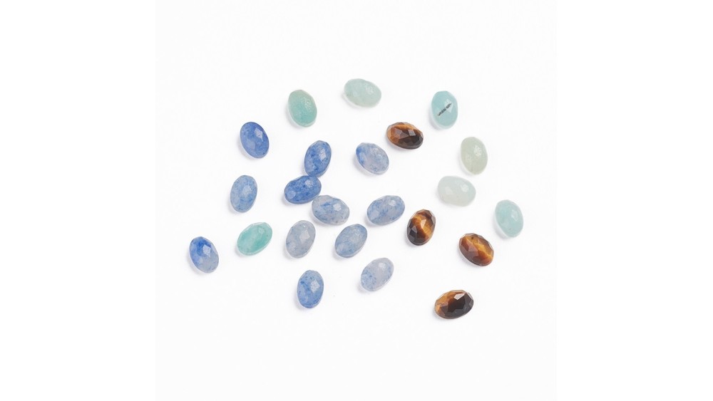 Cabochon ovale 6x5mm pierre naturelle