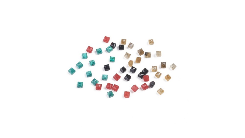 Cabochon carré 2.5x2.5mm pierre naturelle plusieurs couleurs