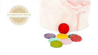 copy of 10 Pendentifs ronds 10mm en nacre naturelle colorée