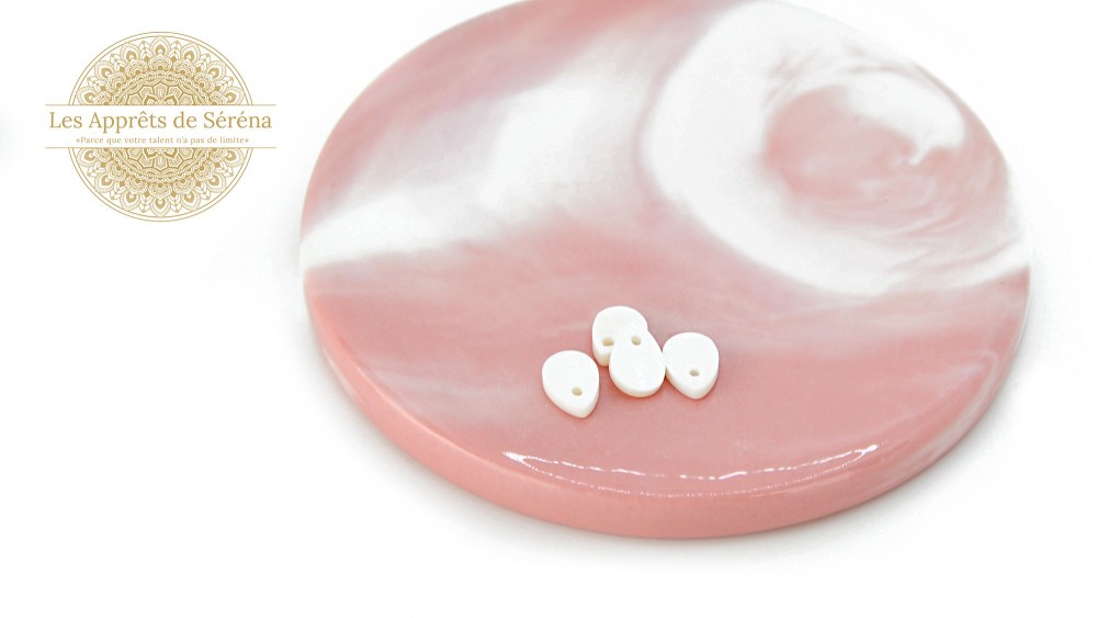 10 gouttes en nacre naturelle blanche