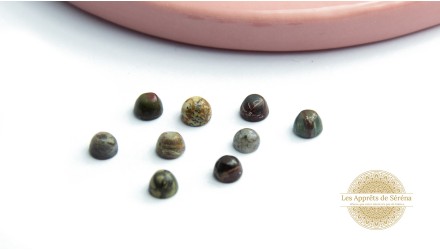 copy of Cabochons 4mm en améthyste naturelle