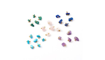 Petits pendentifs en pierre naturelle