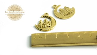 Pendentif demi lune et sapin en acier inoxydable plaqué or 18K