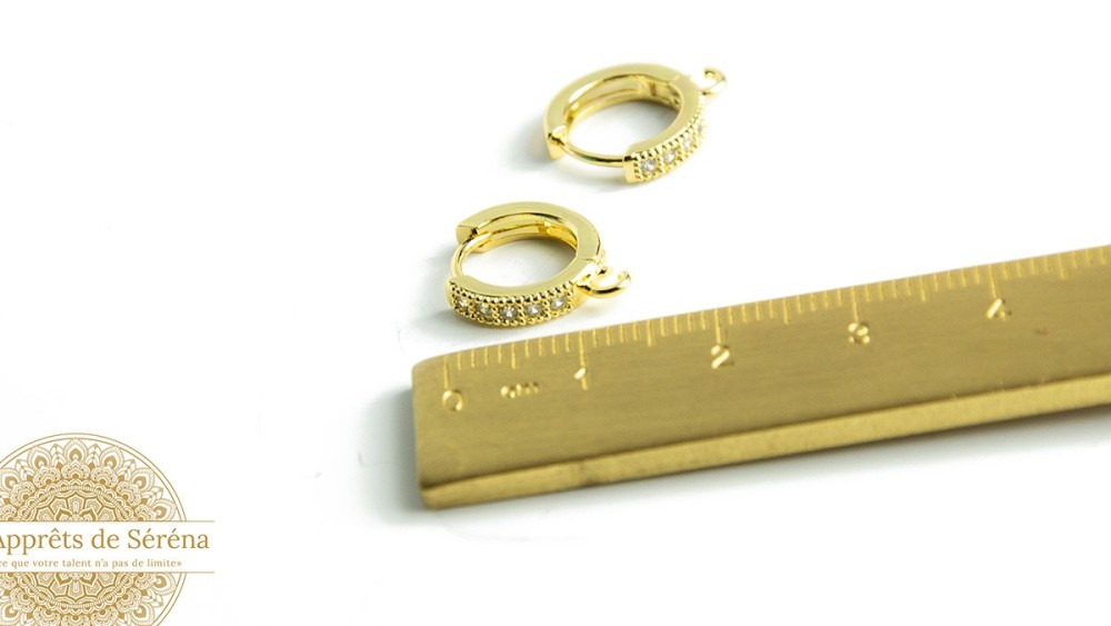 Petites créoles à strass zircon