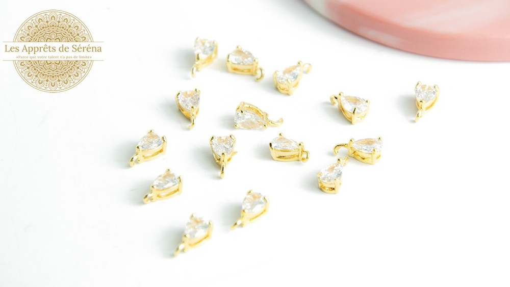 Mini pendentif goutte laiton