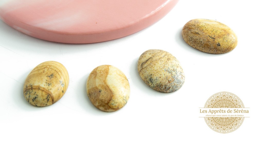 Cabochon 25x18mm en jaspe paysage