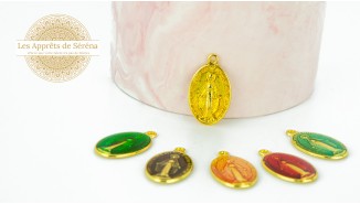 médaille religieuse jaune