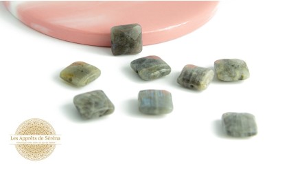 Perles carré  labradorite