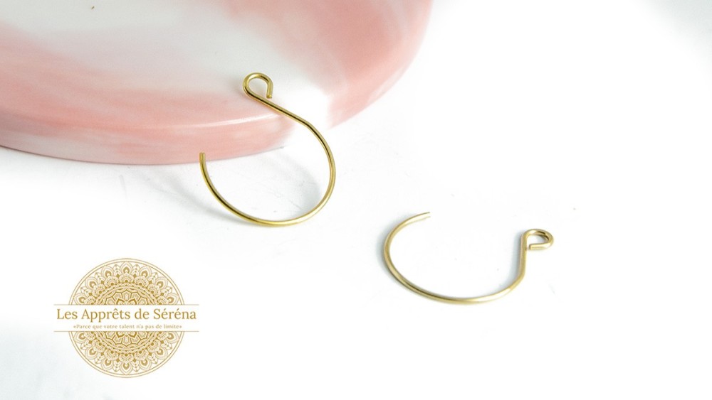 Crochet rond pour boucles d'oreille