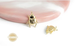 Pendentif fin scarabée Egyptien en laiton plaqué or 18k pour créations