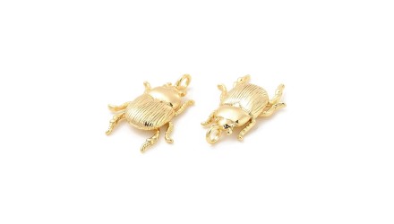 Pendentif fin scarabée Egyptien en laiton plaqué or 18k pour créations