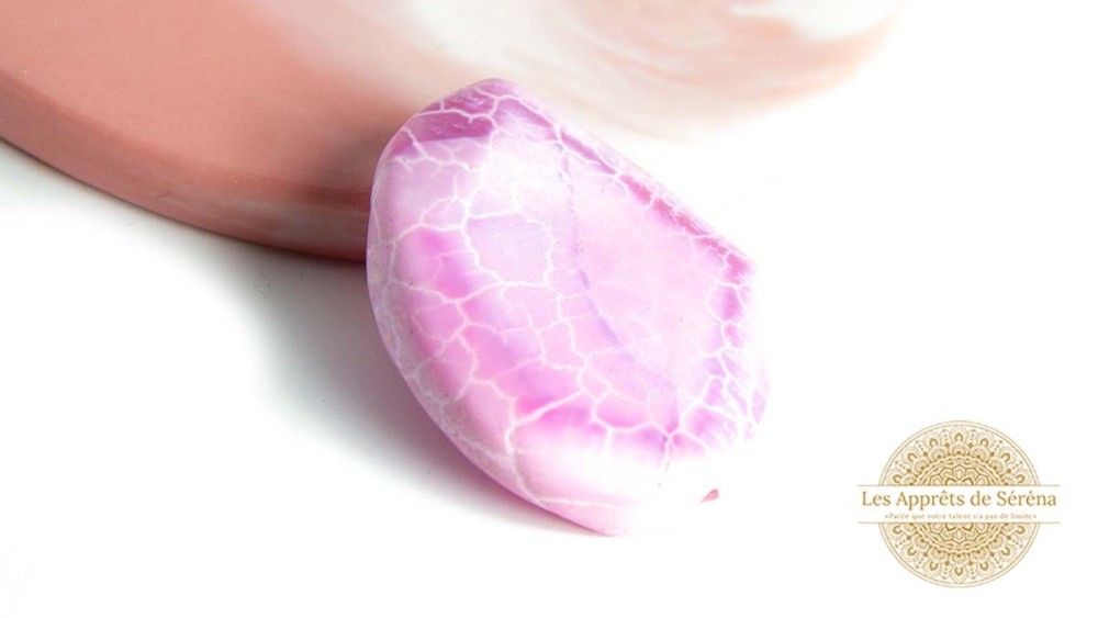 Grande perle en agate de feu rose  30x40mm pour création collier