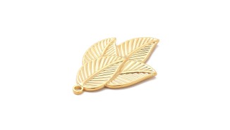 Pendentif feuille en acier inoxydable plaqué or 18k